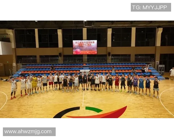 武汉篮球队的默契配合揭秘:从战术到团队精神的深度分析 武汉篮球队的默契配合揭秘:从战术到团队精神的深度分析